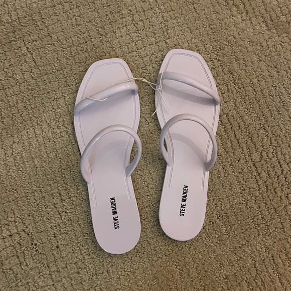 Steve Madden Shoes - Steve Madden slip ons